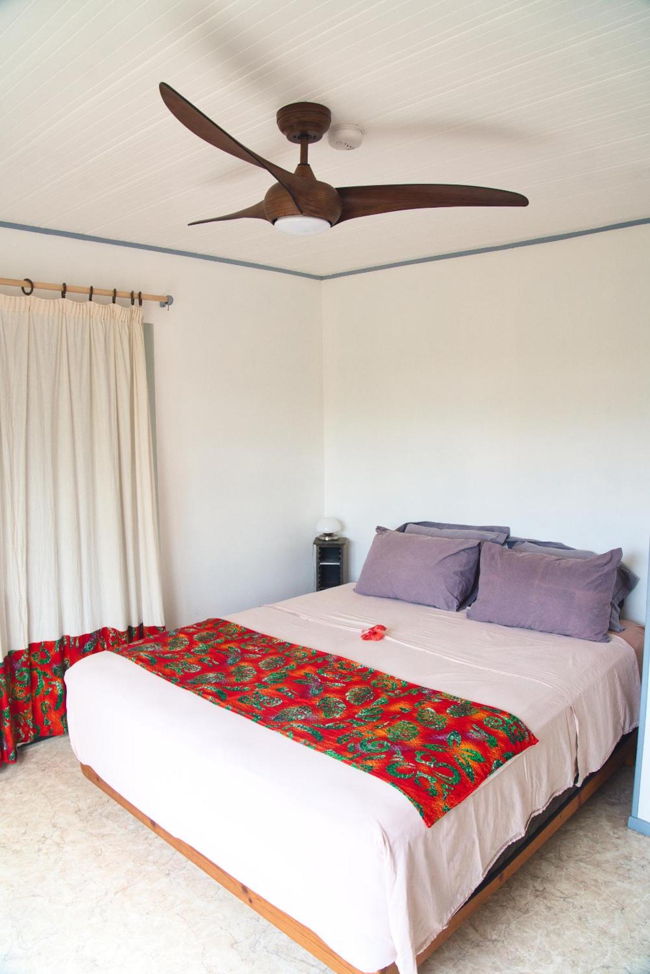 เทียวาปิติ ลอดจ์ Hotel อุตูโรอา ห้อง รูปภาพ